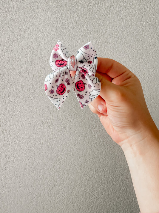 Ghouly Ghosts 👻🩷